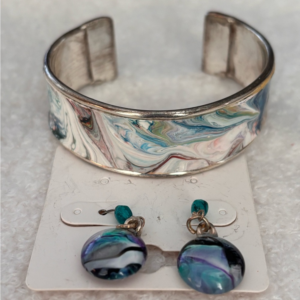 🆕 Handmade Multicolor Swirl Bracelet and Earring Set-NWOT